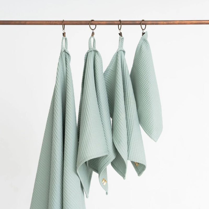Hjo organic cotton towel - Sage Green