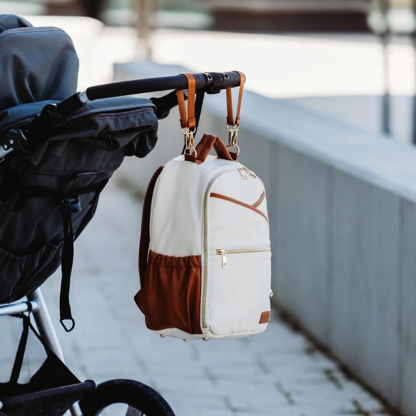 Vadsø Small Diaper Backpack – Cappuccino
