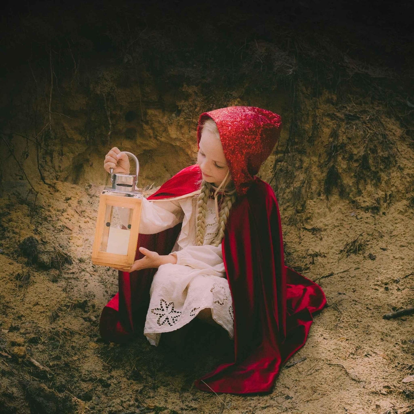 Jomala Magic Cape – Red Riding Hood