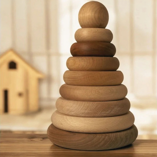 Wooden Round Pyramid - Natural