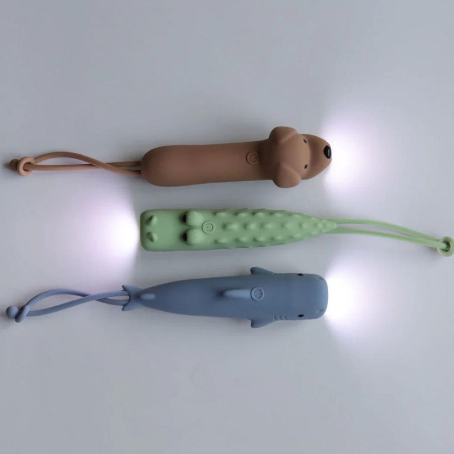 Kalix Flashlight Dog BUDDY