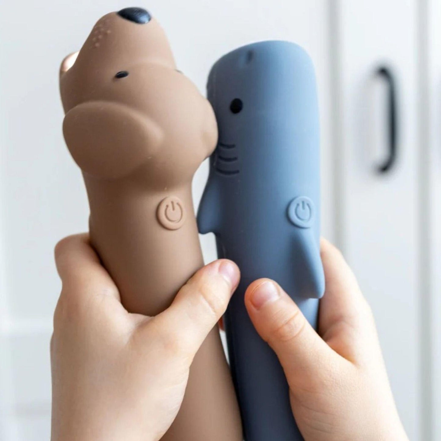 Kalix Flashlight Dog BUDDY