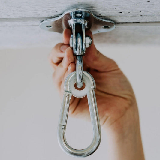 Pajala HopOn Swing Hanger for Concrete Ceiling