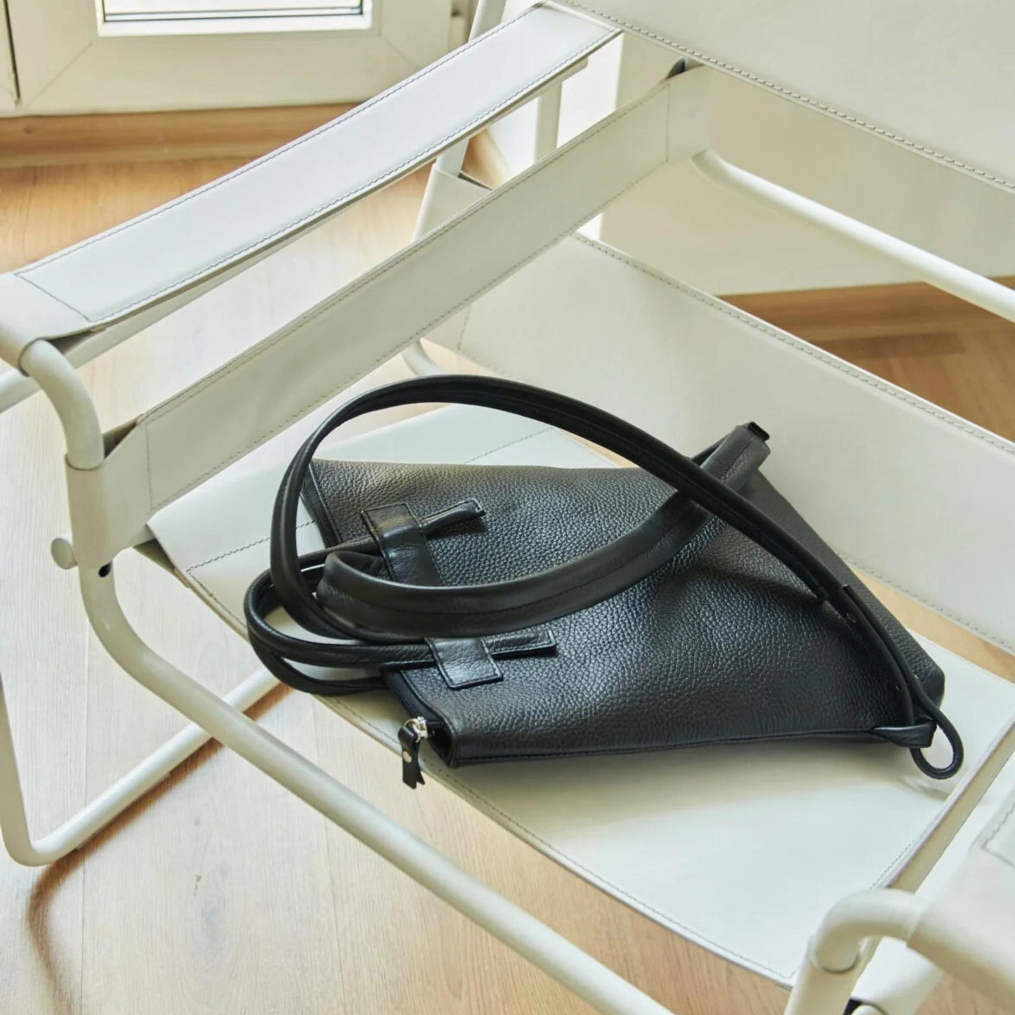 Rødby Minimal Leather Backpack – Black